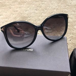 Tom Ford Alicia Black Oversized Sunglasses